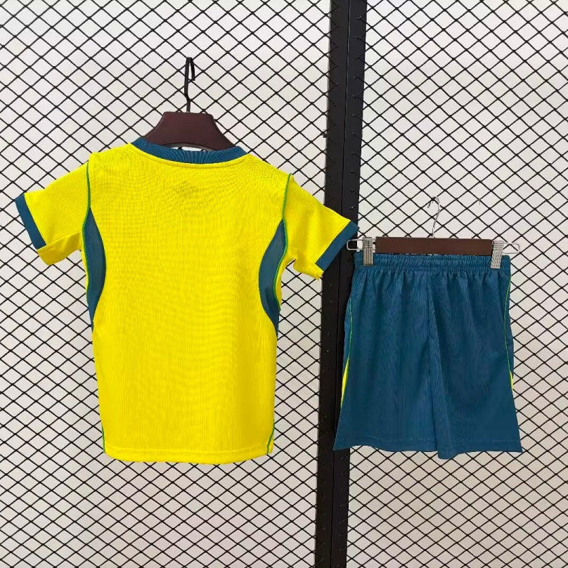 26/27 Ensemble Enfant  Brésil  Domicile