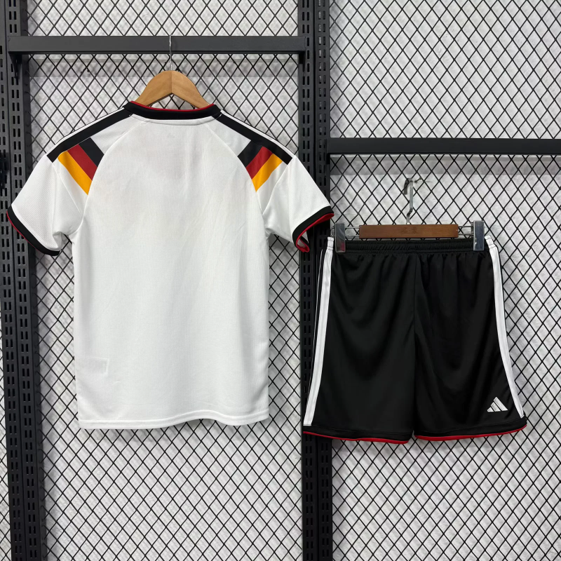 26/27 Ensemble Enfant Allemagne Domicile