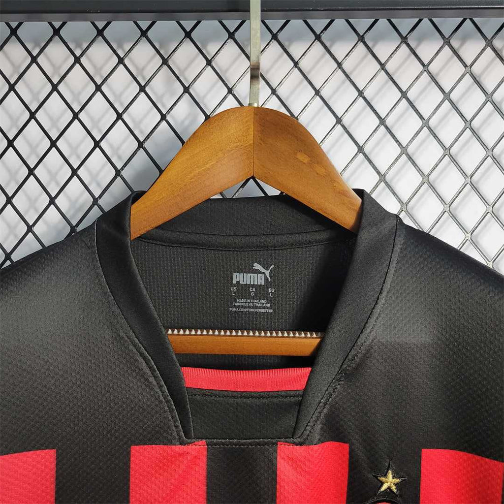 MAILLOT AC MILAN  DOMICILE 2022/2023 VERSION MANCHES LONGUES